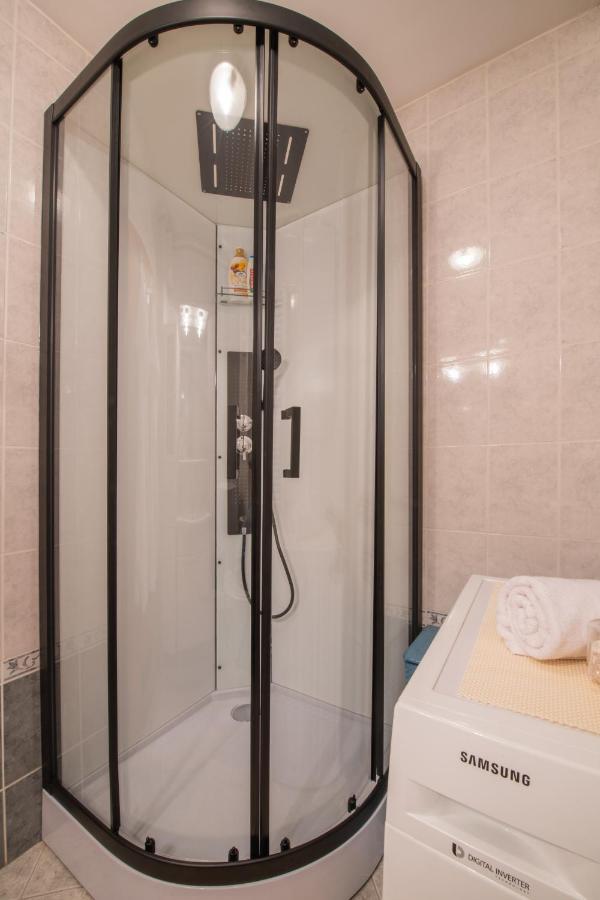 Apartman Silvija オシエク エクステリア 写真